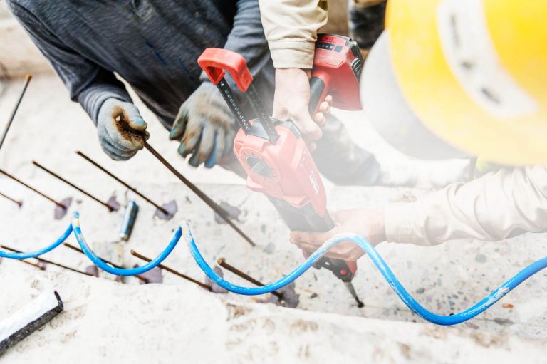 Montaż kotew w betonie – profesjonalne rozwiązania, które stosujemy w HBS System