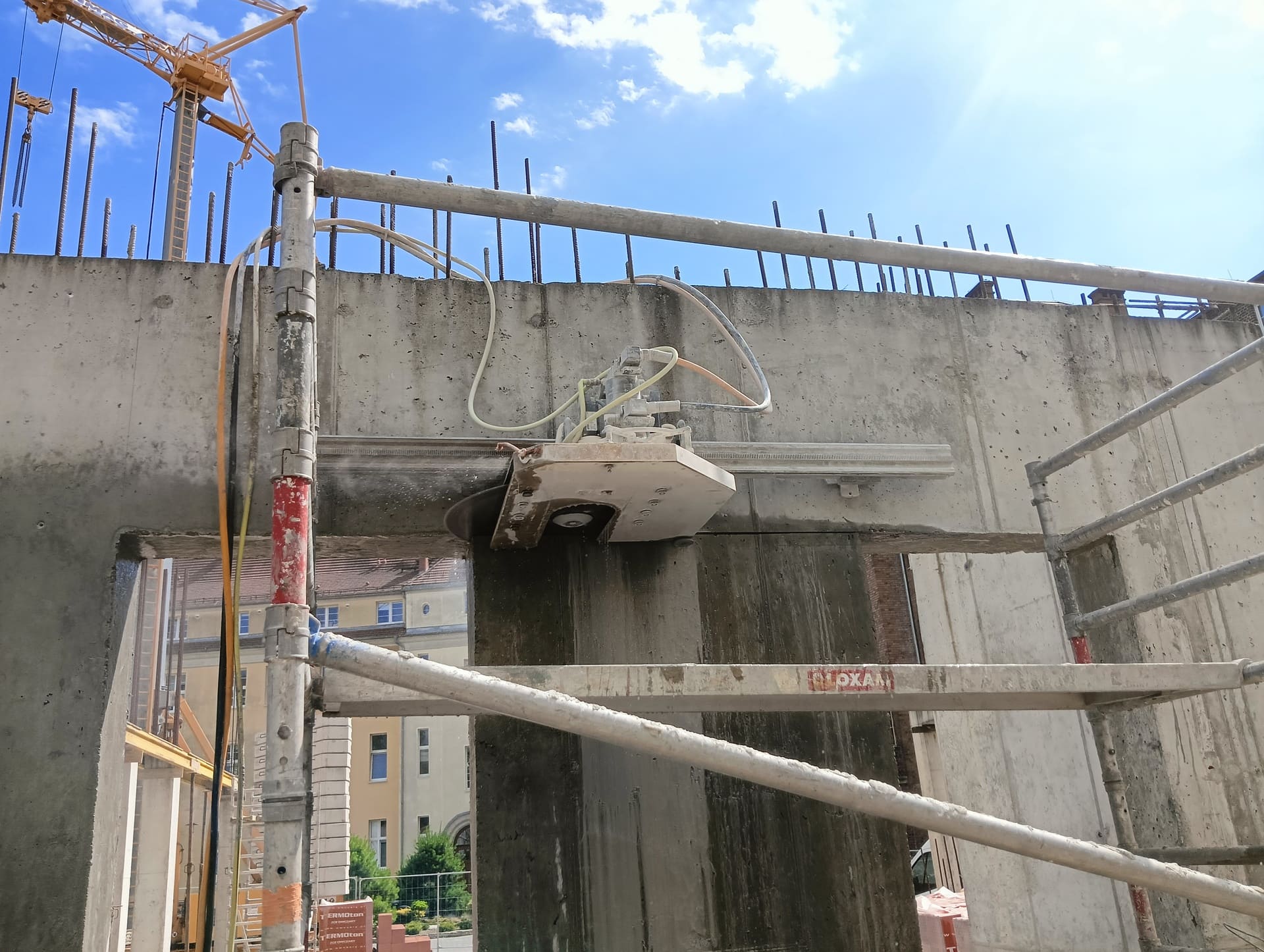 Powiększenie otworu okiennego – kompleksowy przewodnik